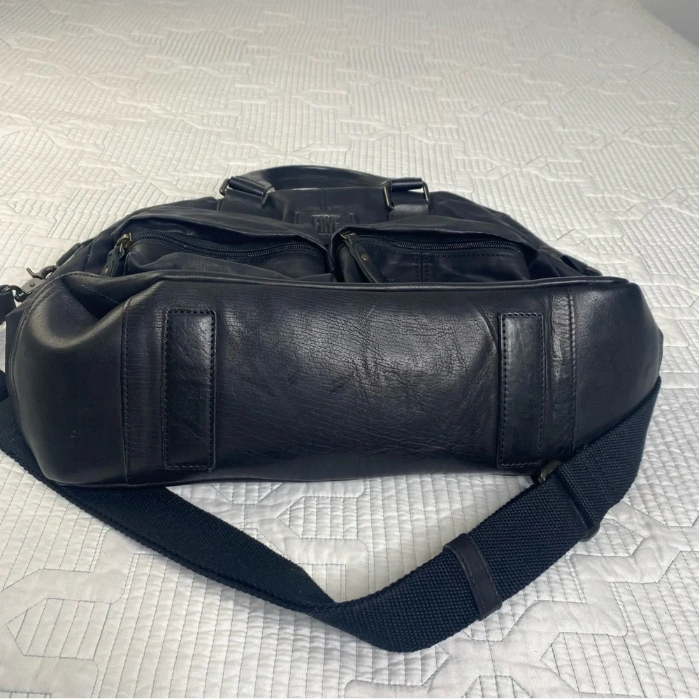 Frye Black Canvas And Leather Crossbody Travel Overnight Scout Bag